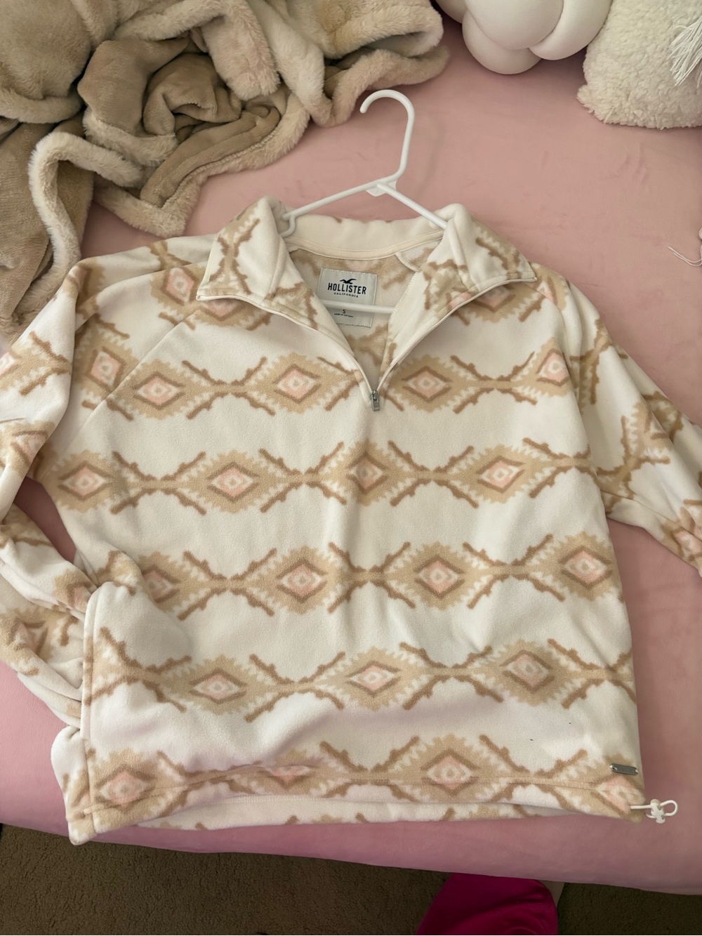 Hollister Small Fleece Pullover Half Zip